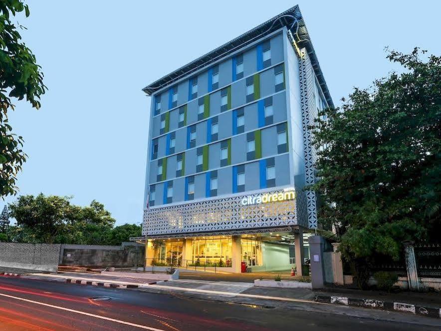 Hotel Citradream Tugu Джокякарта Екстериор снимка
